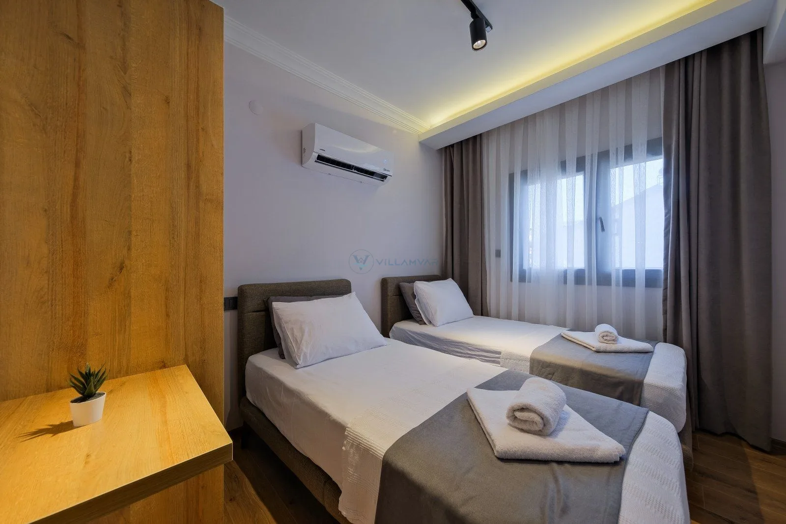 Light Suite Apart 5