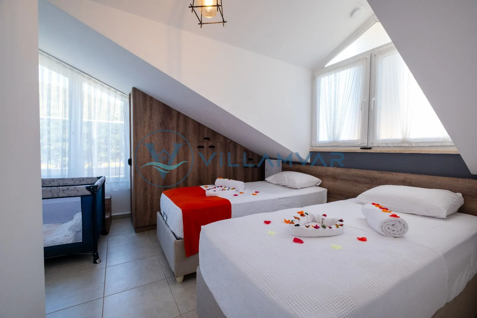 Villa Silver Orkide