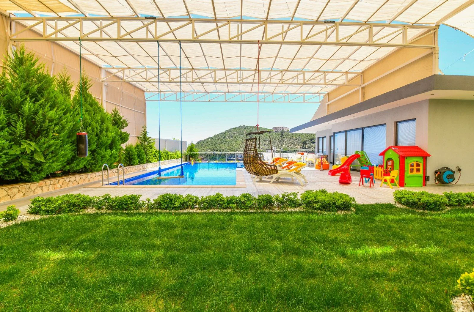 Villa Ali S