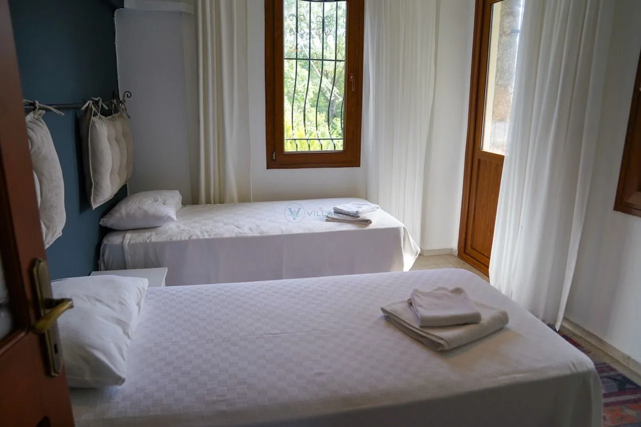 Villa Poyelina Duo