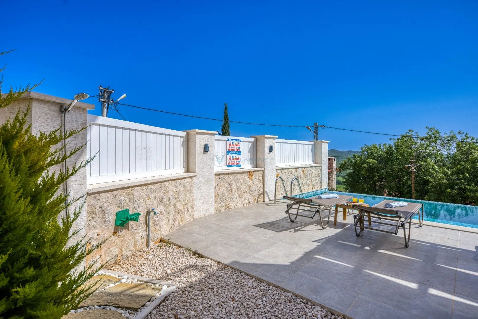 Villa Orientes