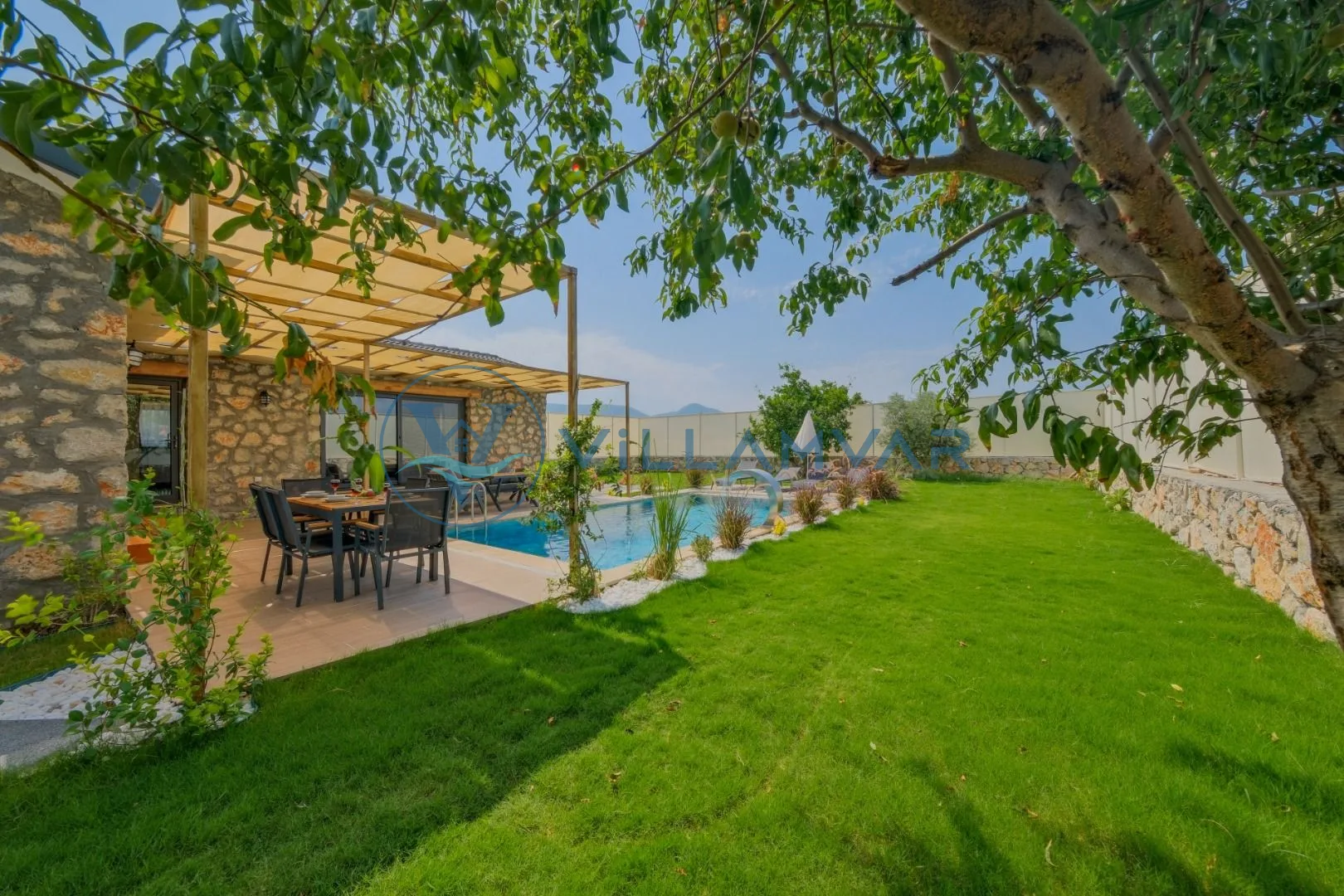 Villa İris
