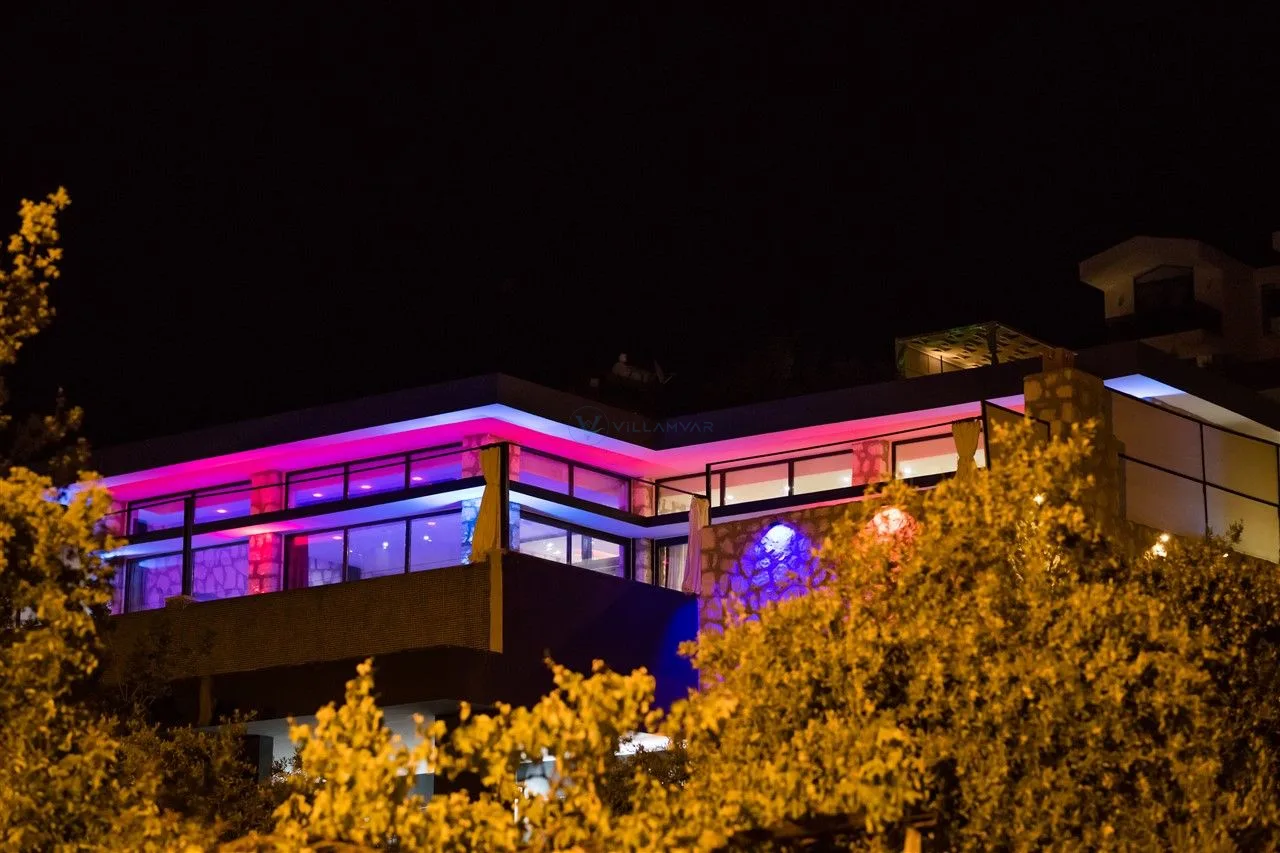 Villa Ay Işığı