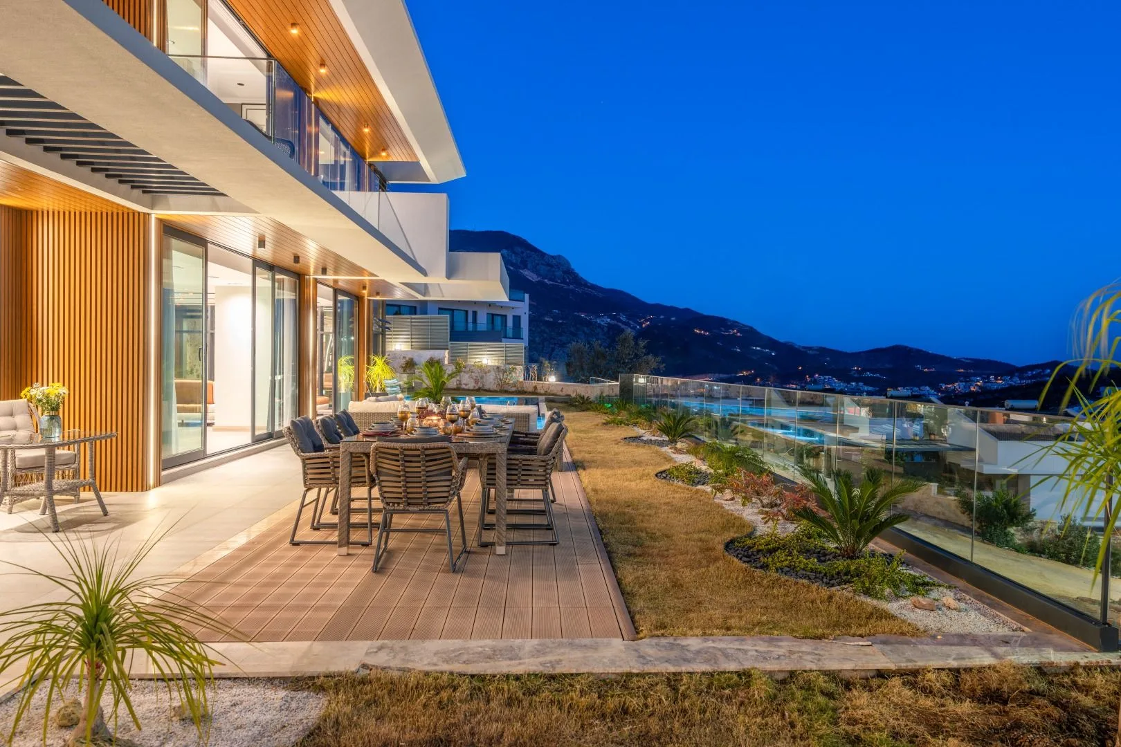 Safran Rental Kalamar