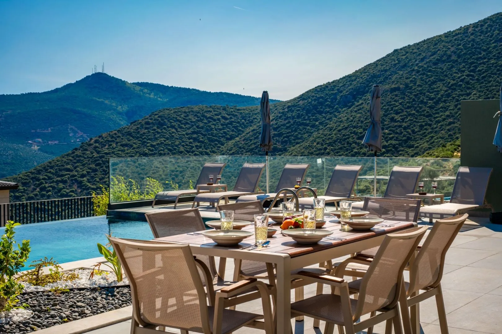 Villa Aura F