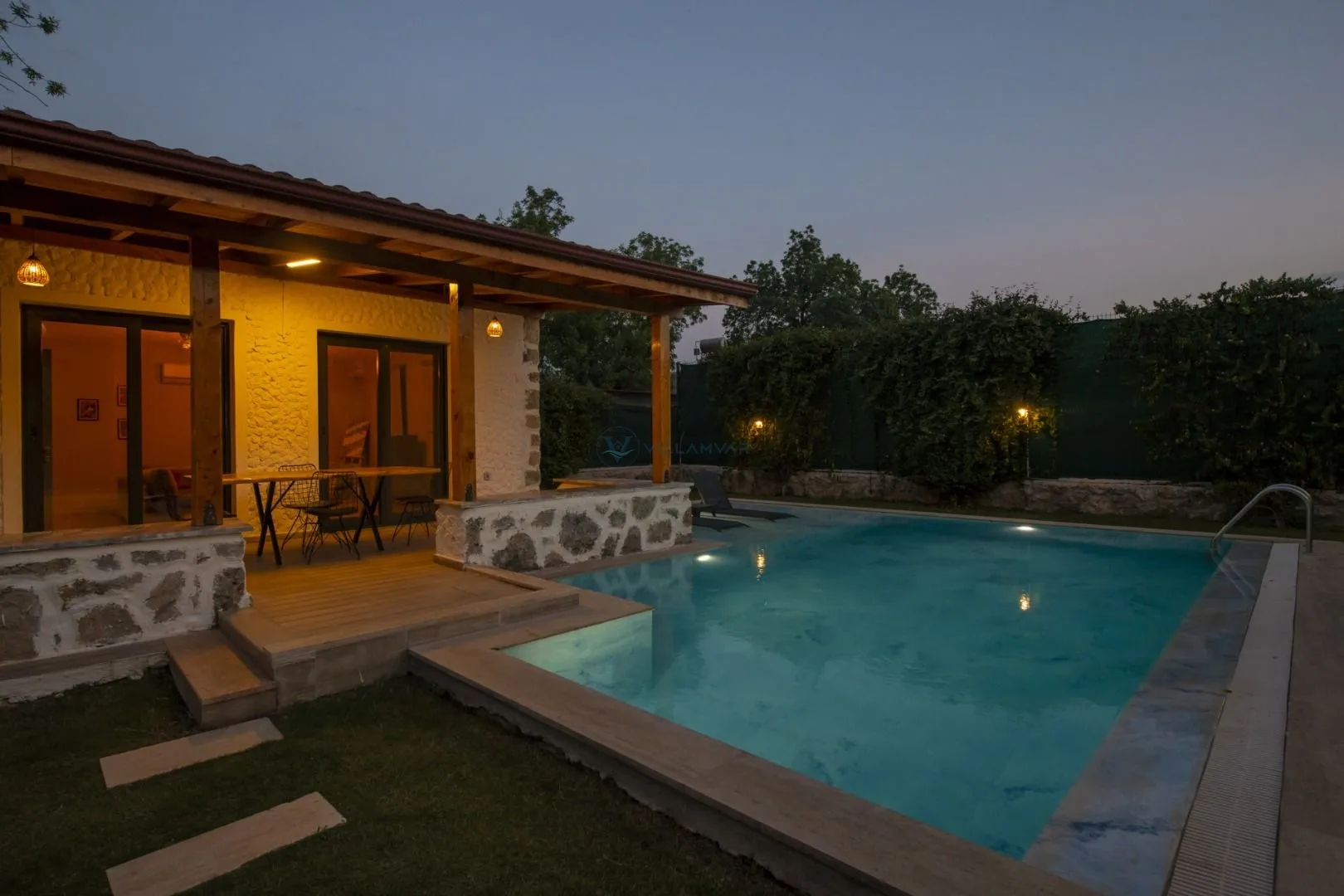 Villa Calvin Mini