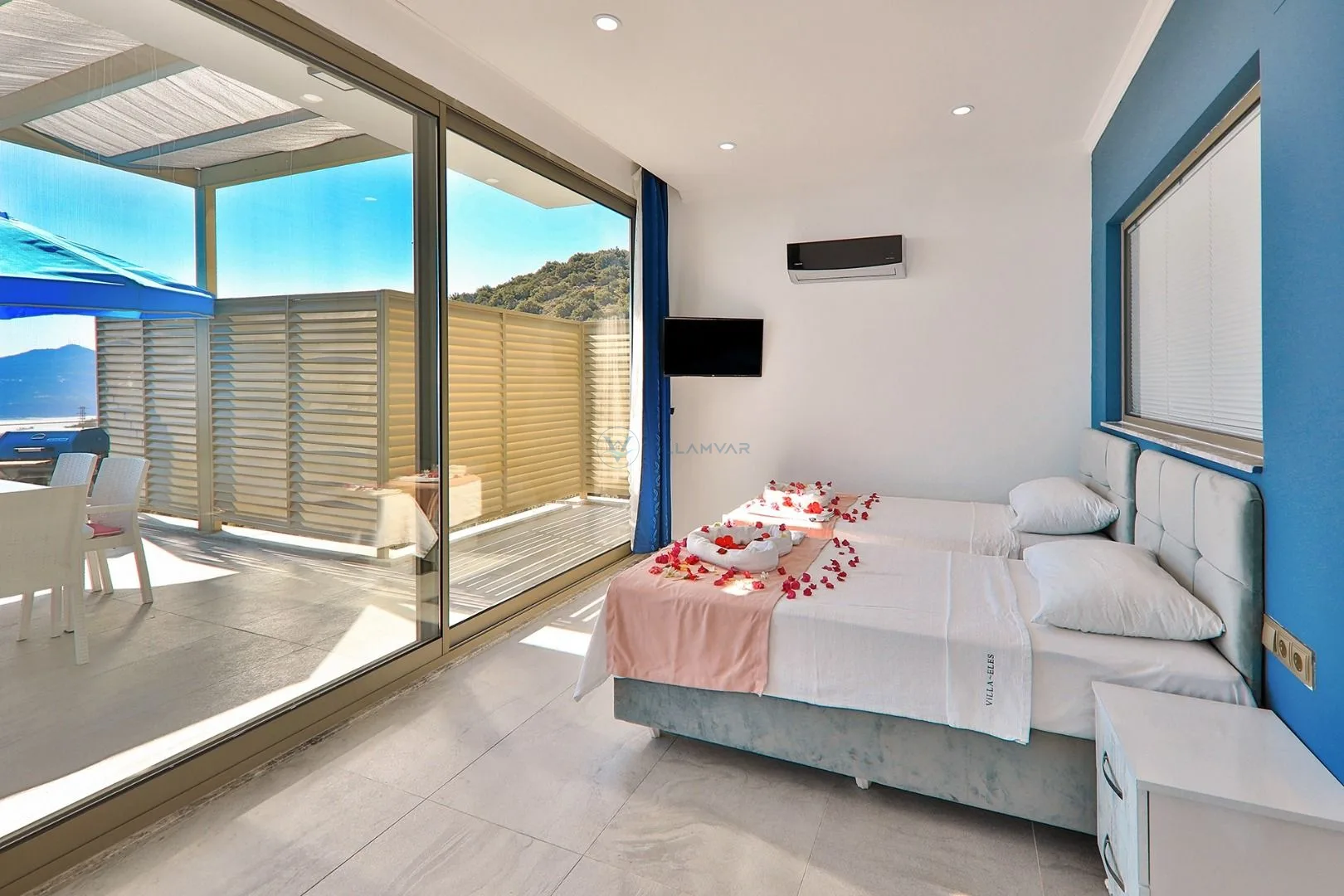 Villa Eles