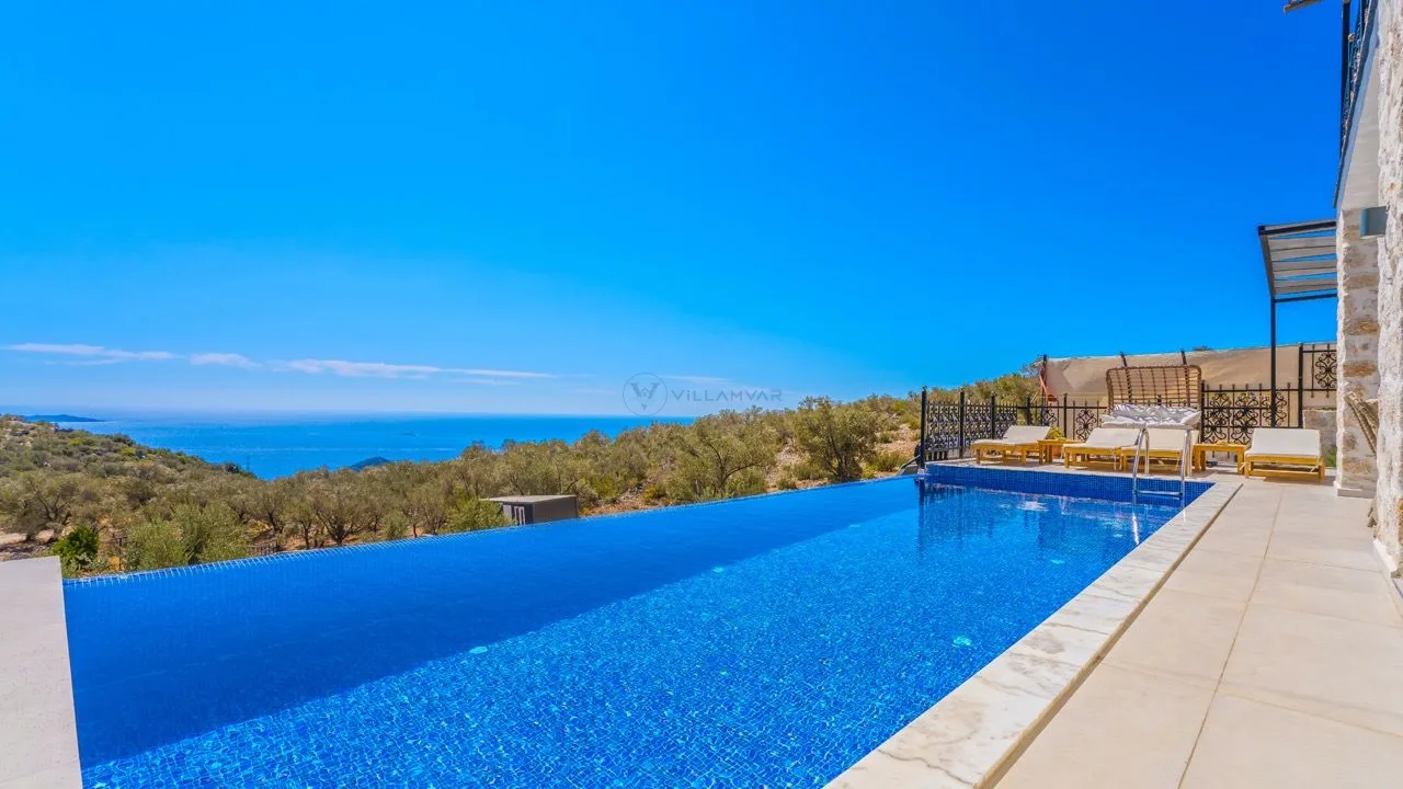 Villa Golden Bay