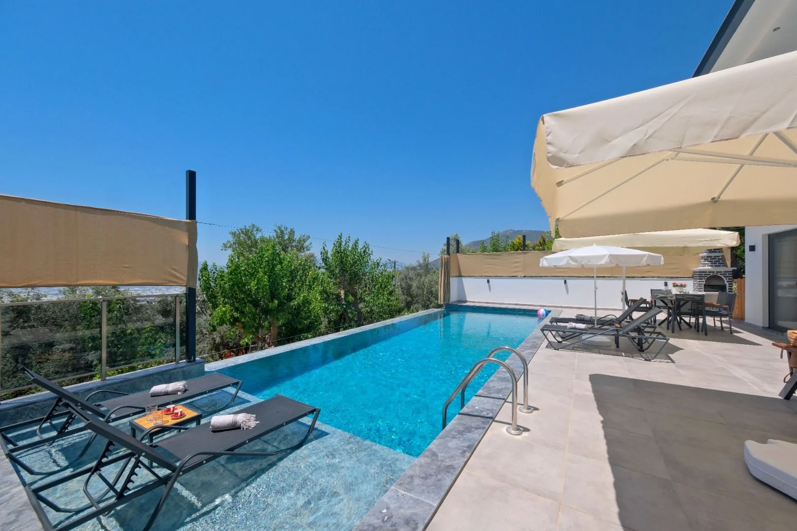 Villa Hesperos