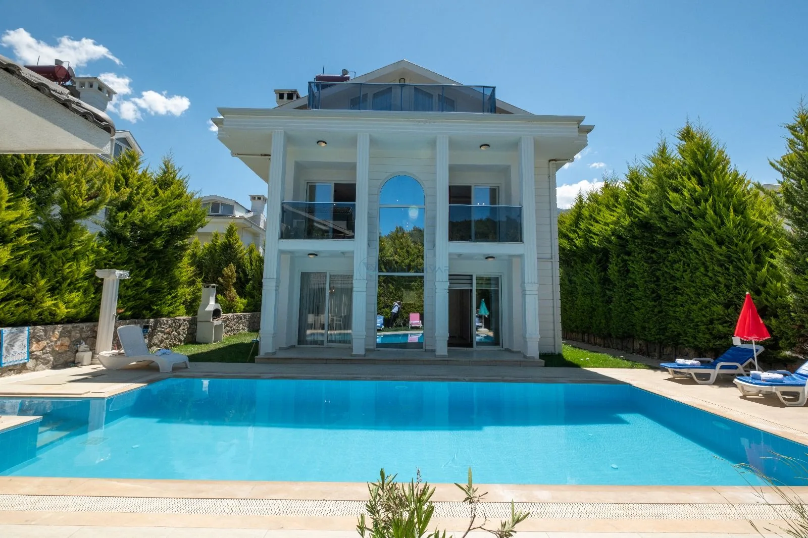 Villa Silver Orkide