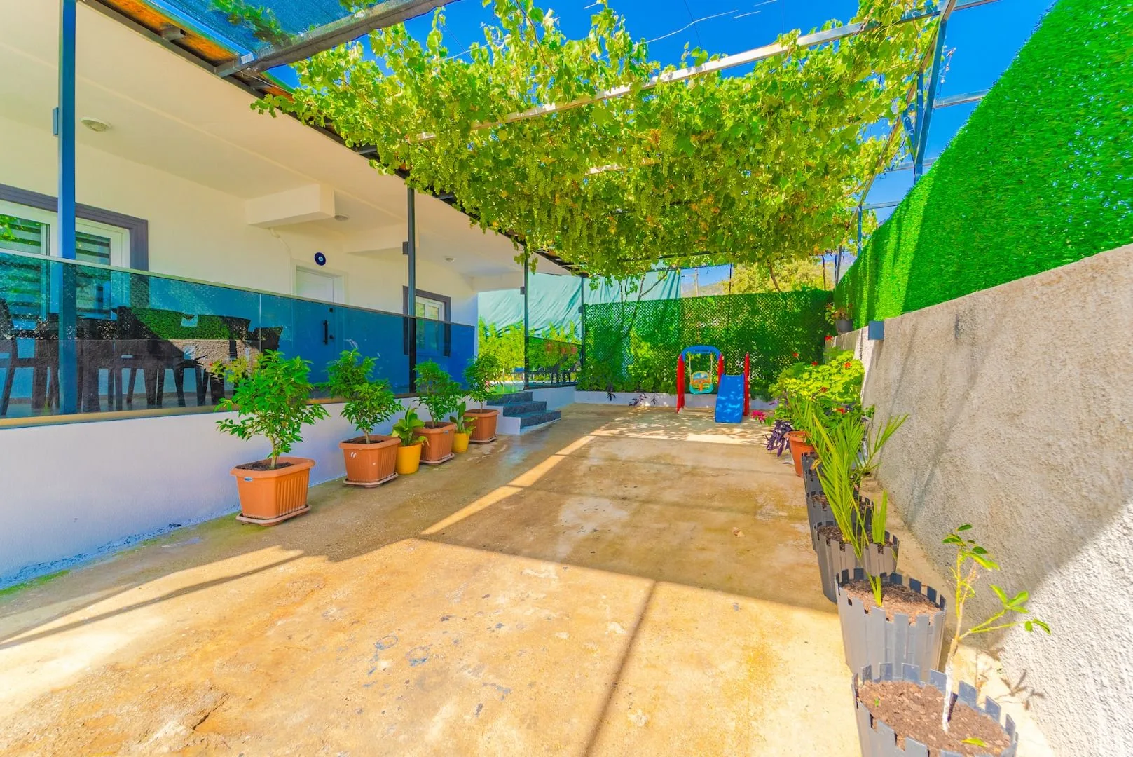 Villa Sulina Tek