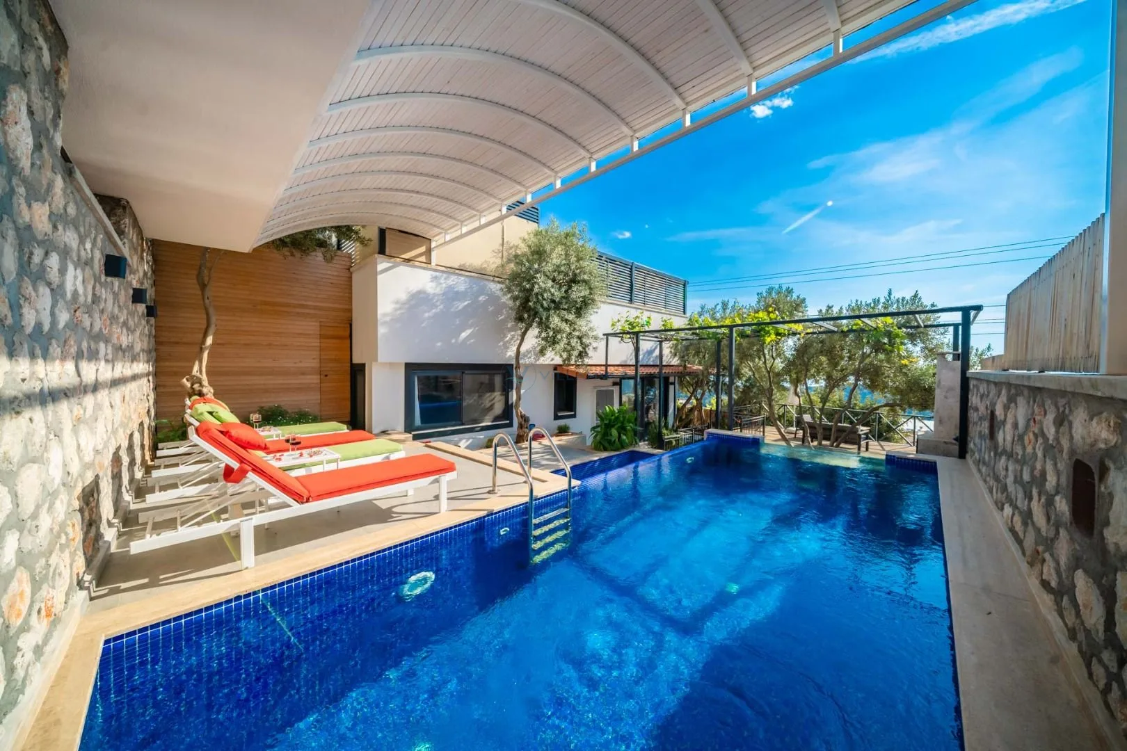 Villa Thera Aqua