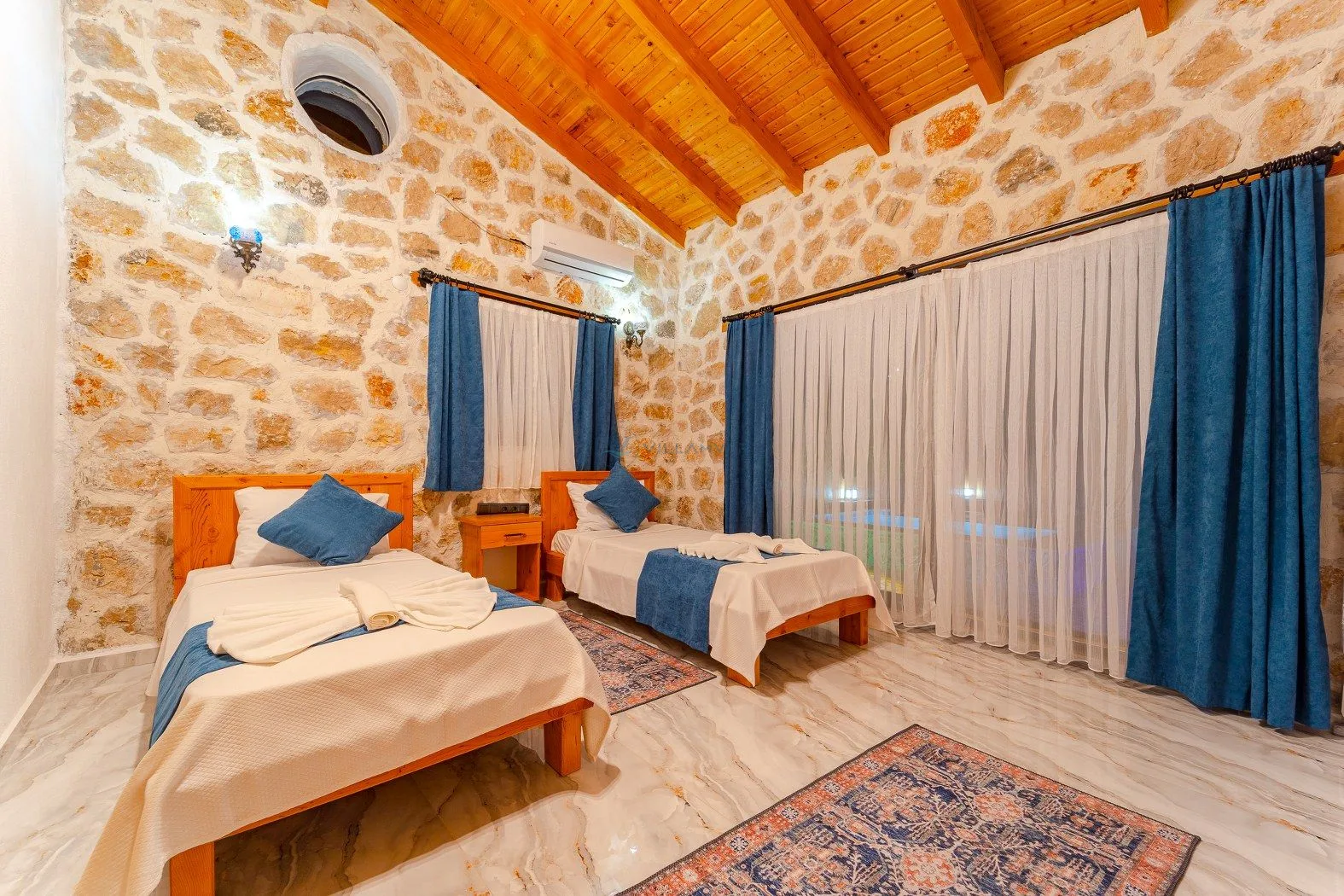 Villa Ceviz