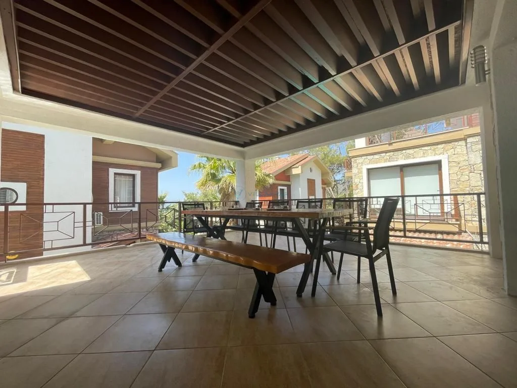 Villa Ela