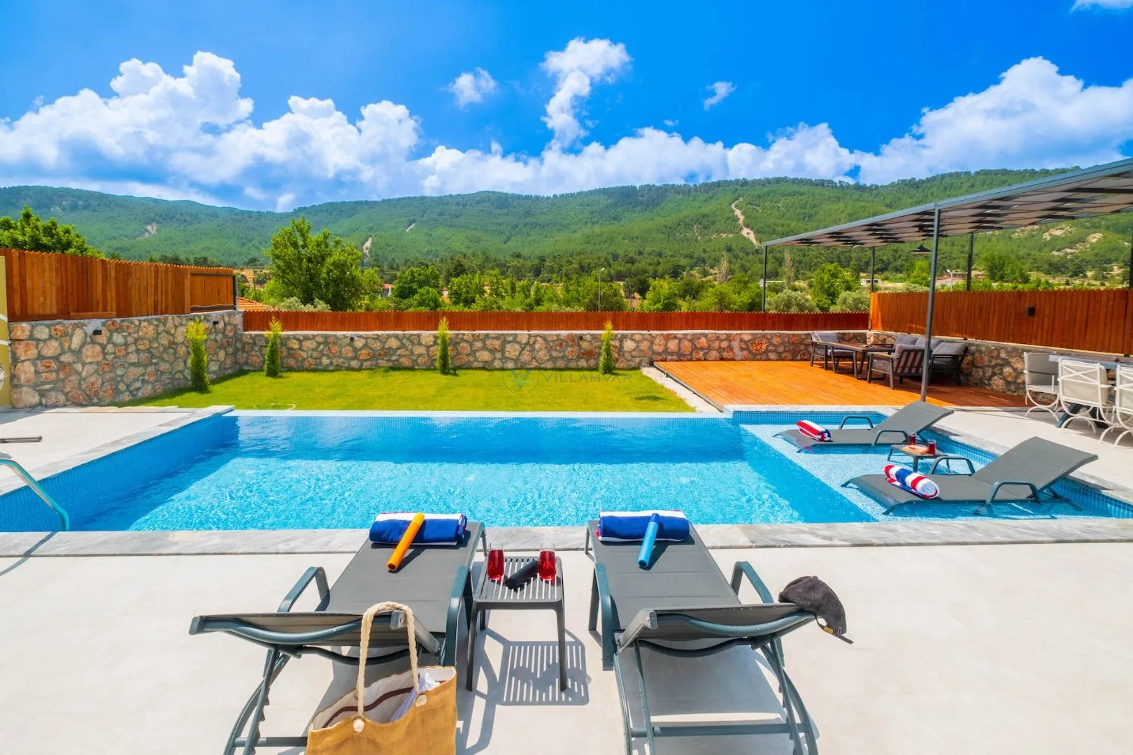 Villa Mavin 2