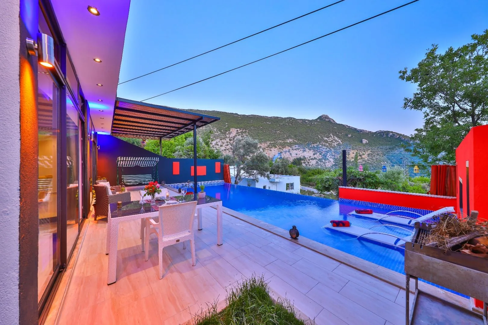 Villa Elif Narçiçeği