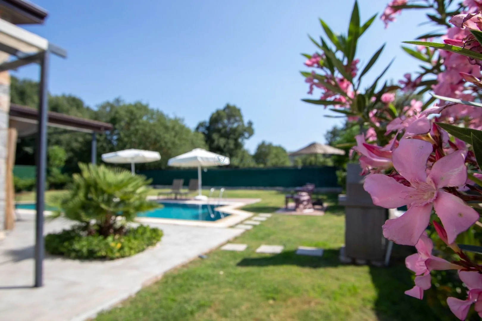 Villa Hidden Garden