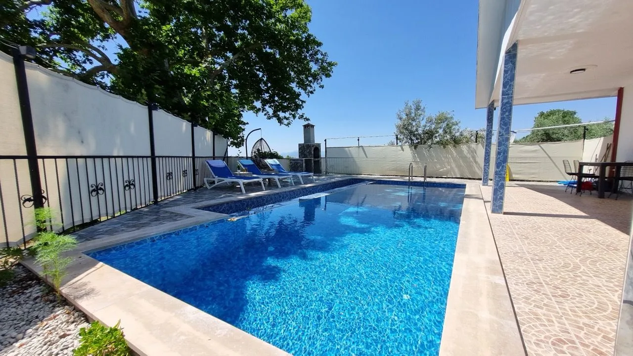 Villa Çıra