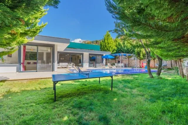 Villa Taha